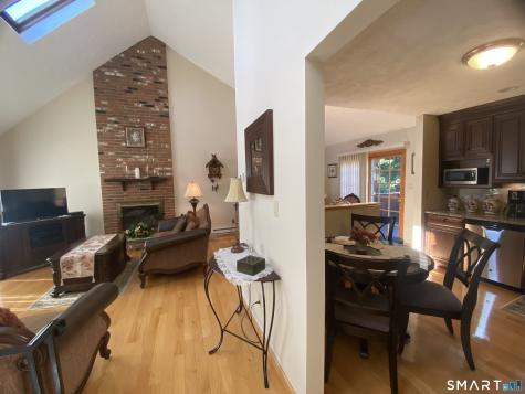 14 Cimarron Road Middletown CT 06457