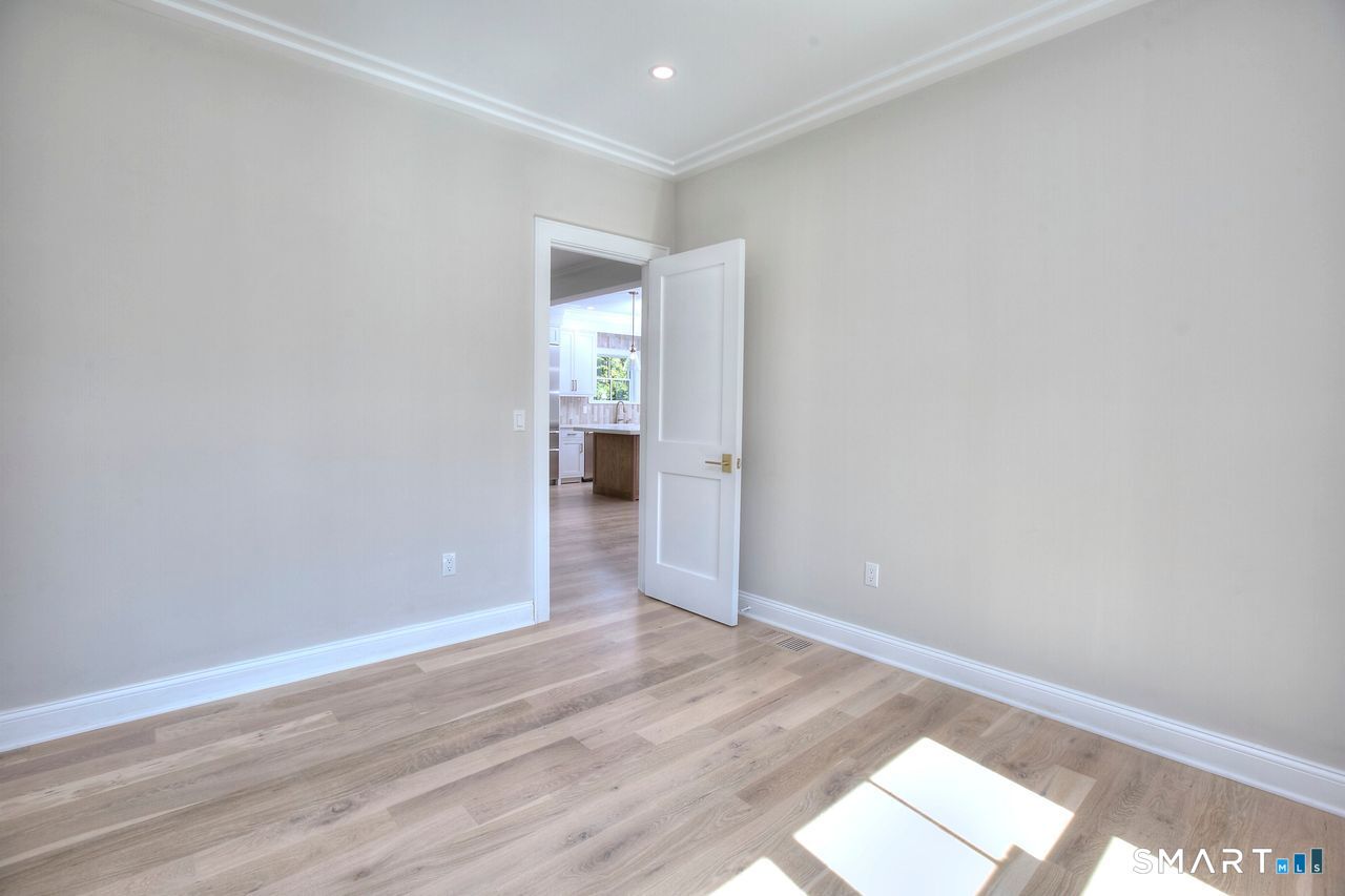 200 Henry Street Fairfield CT 06824
