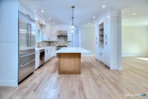 200 Henry Street Fairfield CT 06824