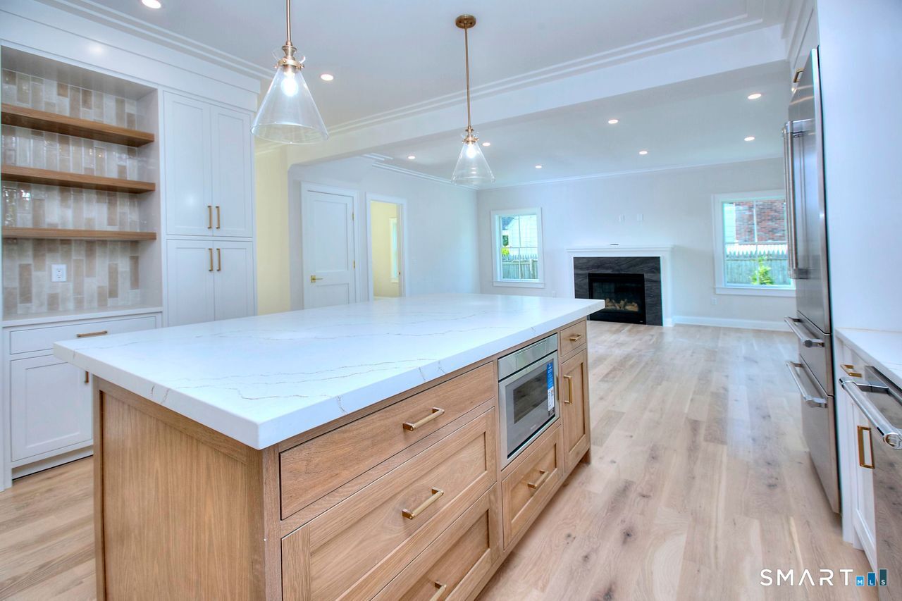 200 Henry Street Fairfield CT 06824