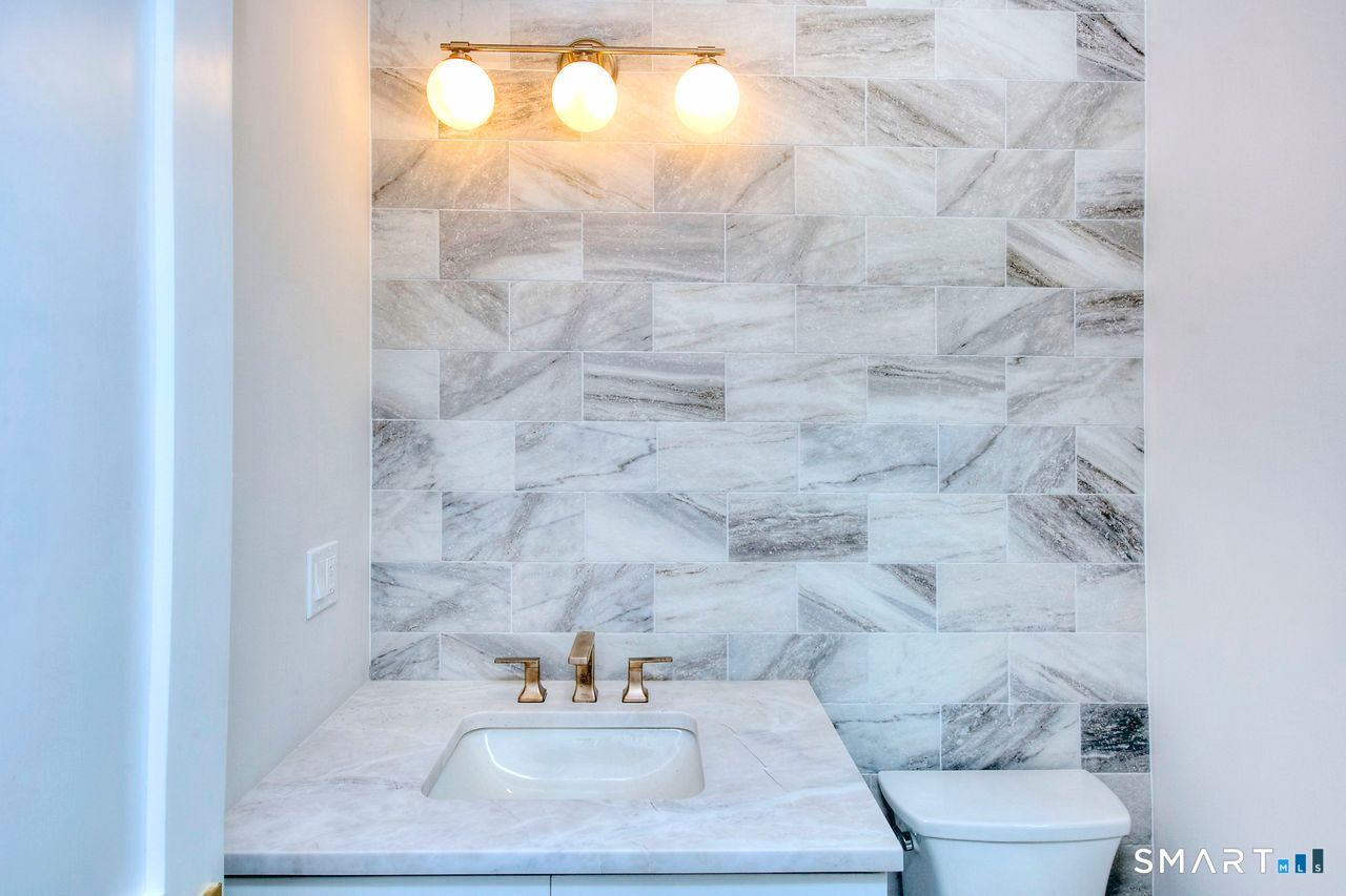200 Henry Street Fairfield CT 06824