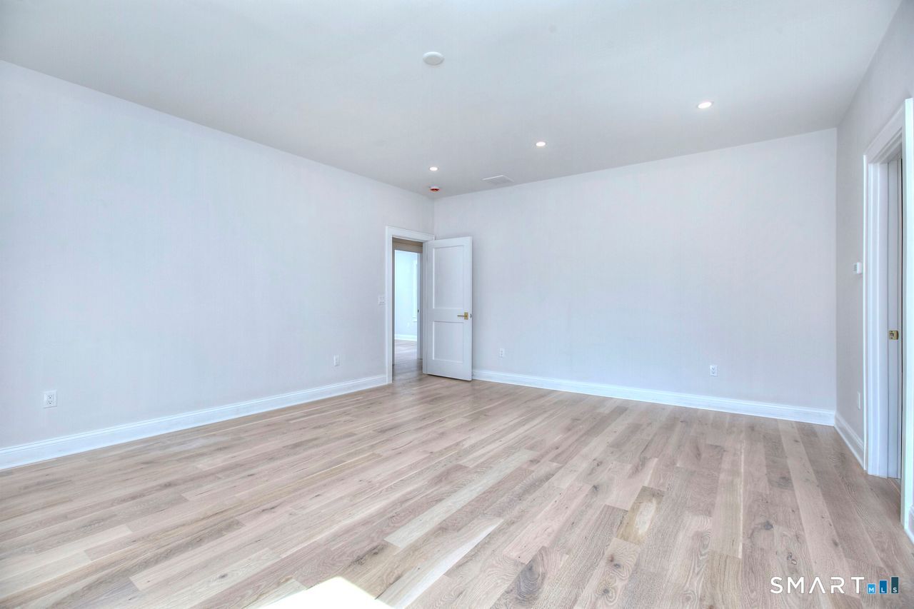 200 Henry Street Fairfield CT 06824