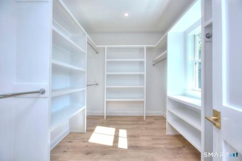 200 Henry Street Fairfield CT 06824
