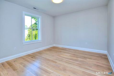 200 Henry Street Fairfield CT 06824