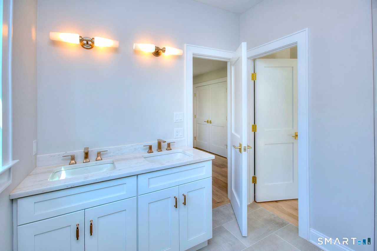 200 Henry Street Fairfield CT 06824