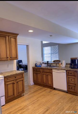 30 Delaware Avenue Waterbury CT 06708
