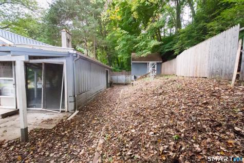 21 Riviera Terrace Oxford CT 06478