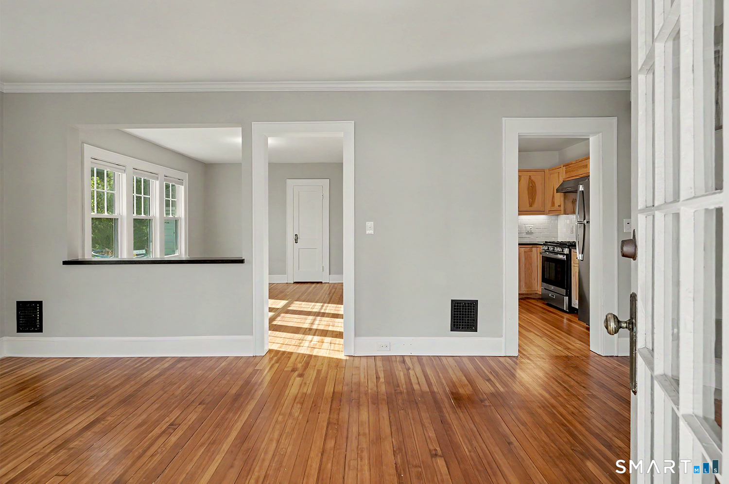371 Grovers Avenue Bridgeport CT 06605