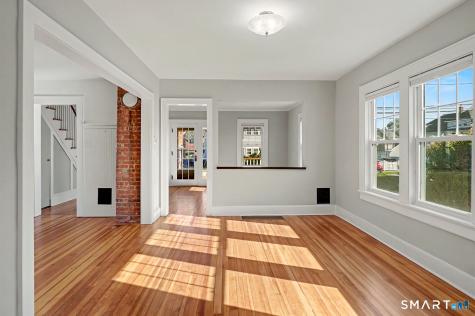 371 Grovers Avenue Bridgeport CT 06605