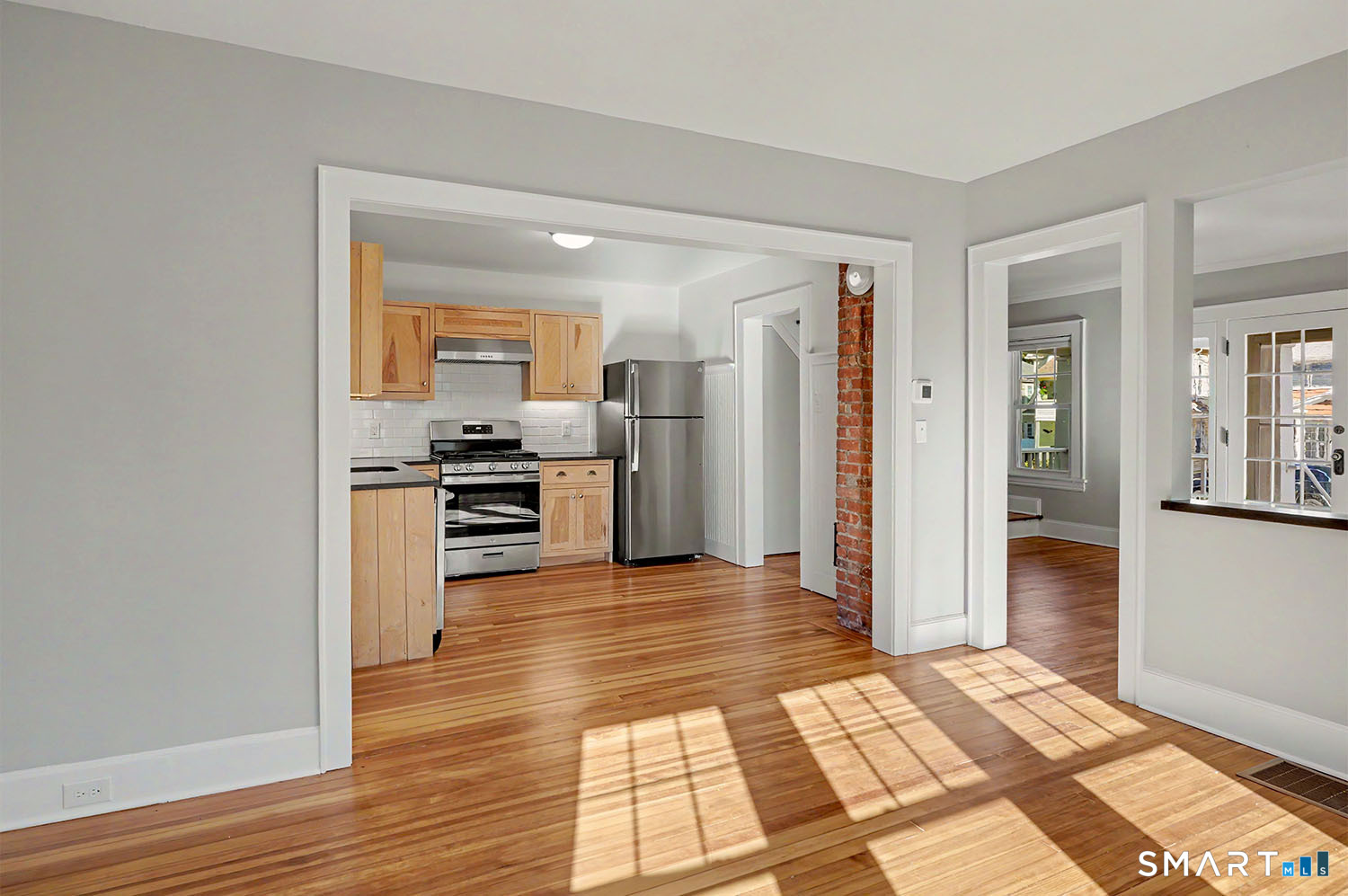 371 Grovers Avenue Bridgeport CT 06605