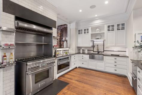 249 Greens Farms Road Westport CT 06880