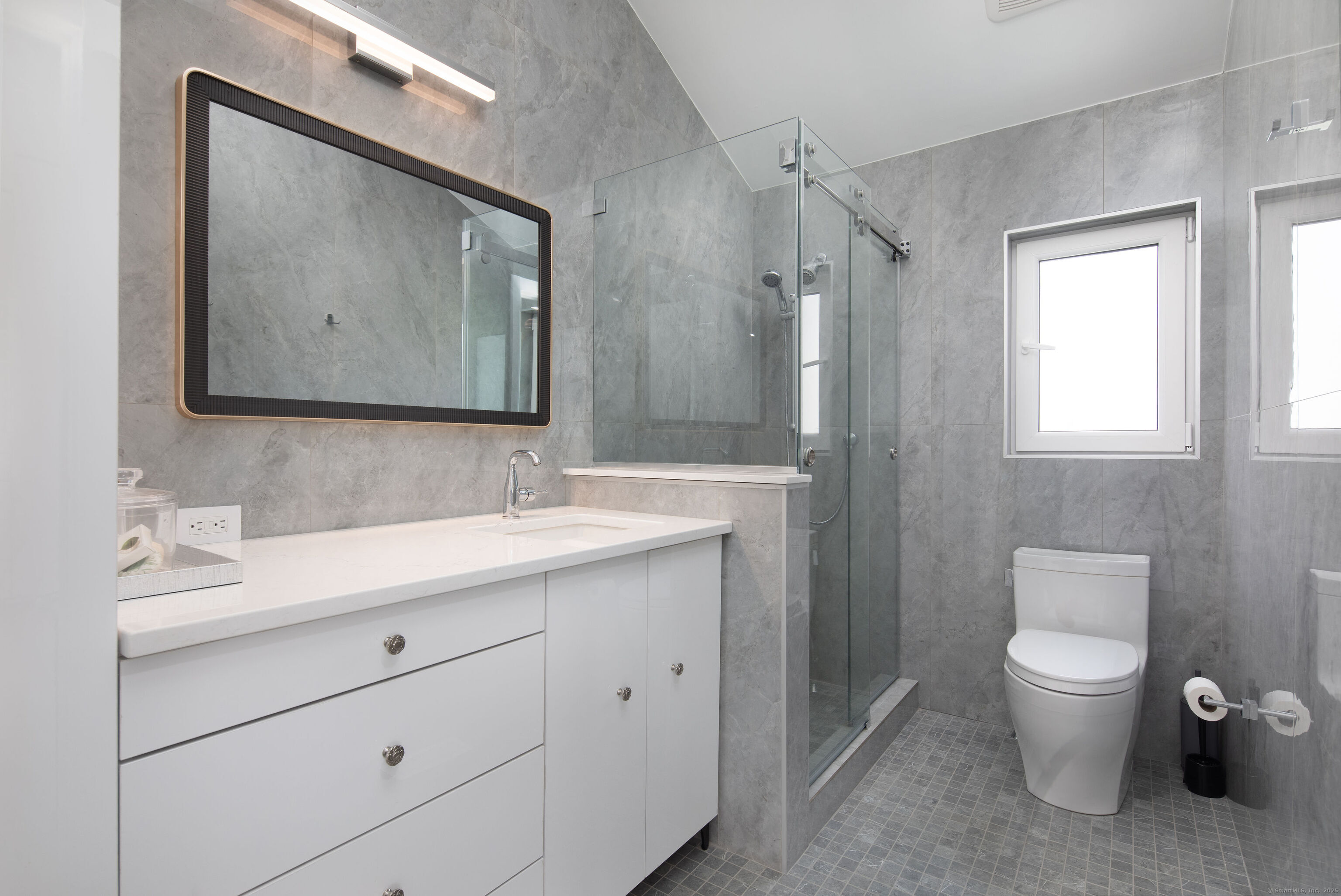 35 Emmons Lane North Canaan CT 06018