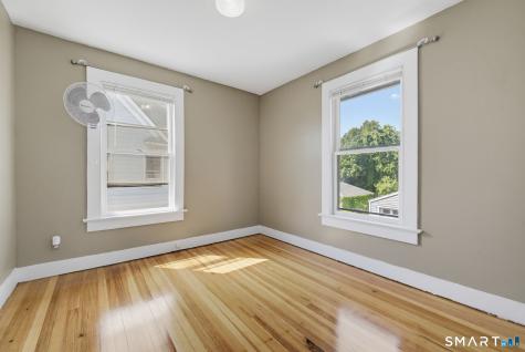 30 Winthrop Terrace Meriden CT 06451