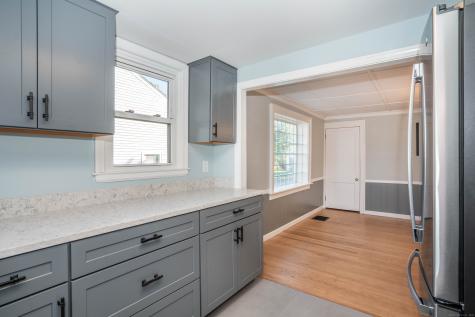 11 Eleanor Place Newington CT 06111