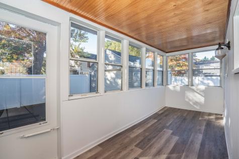 11 Eleanor Place Newington CT 06111