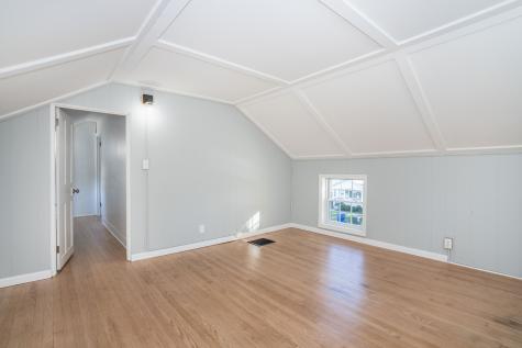 11 Eleanor Place Newington CT 06111