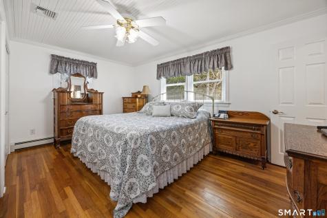 1062 Amherst Place Cheshire CT 06410