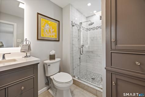1062 Amherst Place Cheshire CT 06410