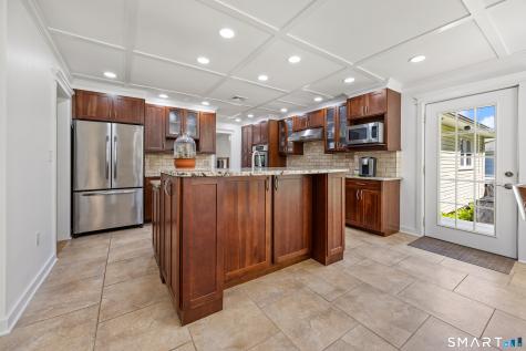 1062 Amherst Place Cheshire CT 06410