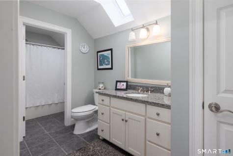 245 Upper Whittemore Road Middlebury CT 06762