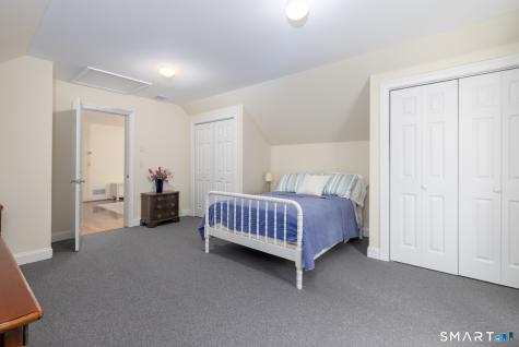 245 Upper Whittemore Road Middlebury CT 06762