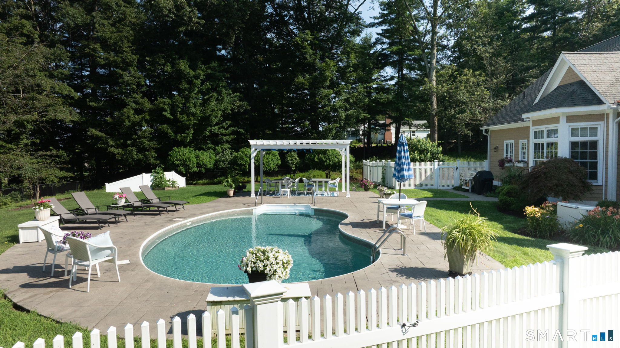 245 Upper Whittemore Road Middlebury CT 06762