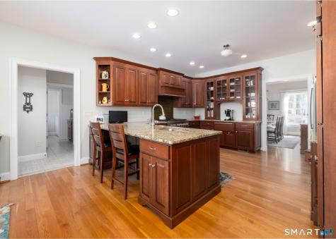 245 Upper Whittemore Road Middlebury CT 06762