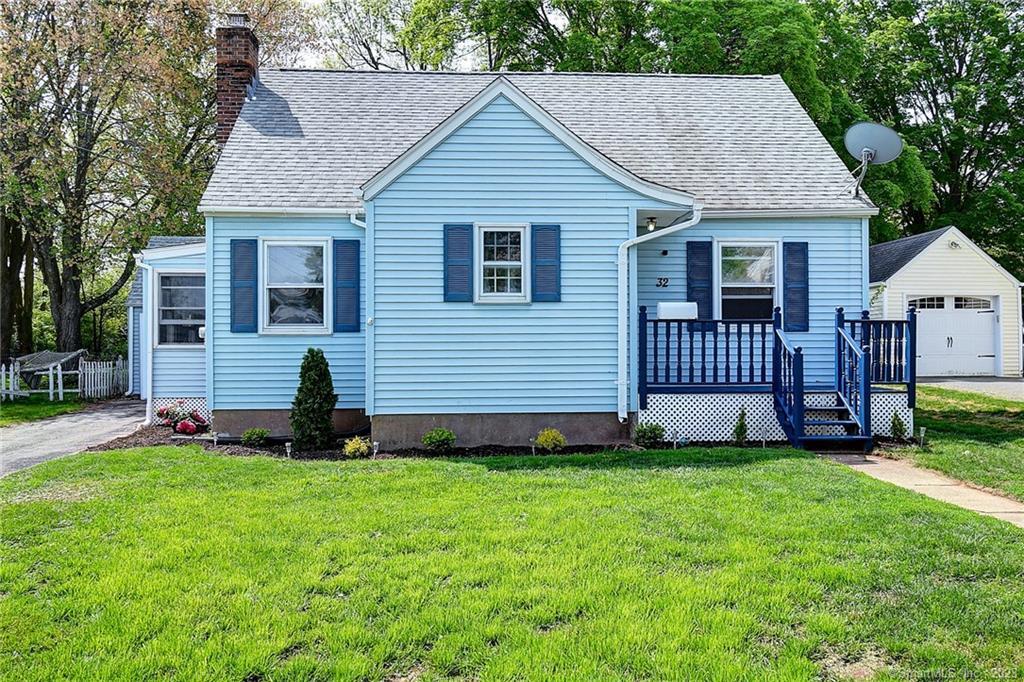 32 Linnmore Drive Manchester CT 06040