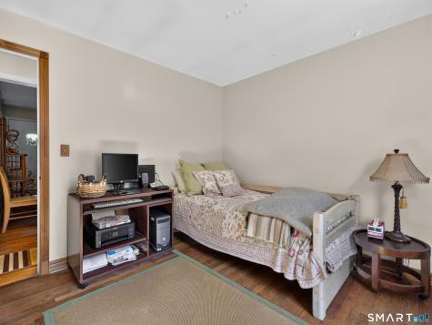 1245 Flanders Road Groton CT 06355