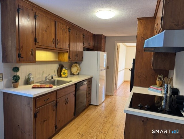 80 Elm Tree Road Glastonbury CT 06033