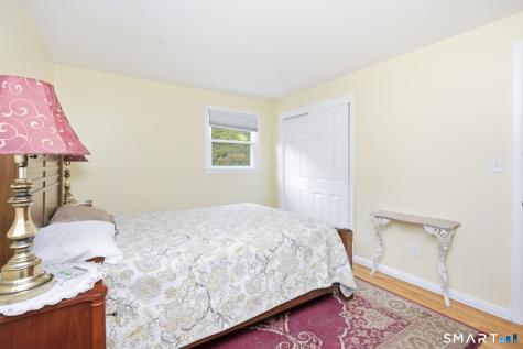 74 Live Oaks Road Milford CT 06460