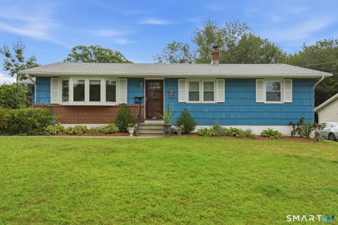 74 Live Oaks Road Milford CT 06460
