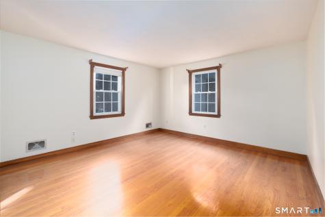 35 Oak Hill Drive Bristol CT 06010