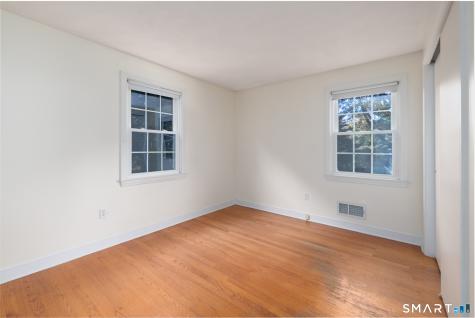 35 Oak Hill Drive Bristol CT 06010
