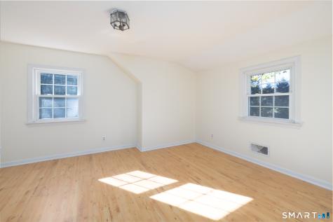 35 Oak Hill Drive Bristol CT 06010