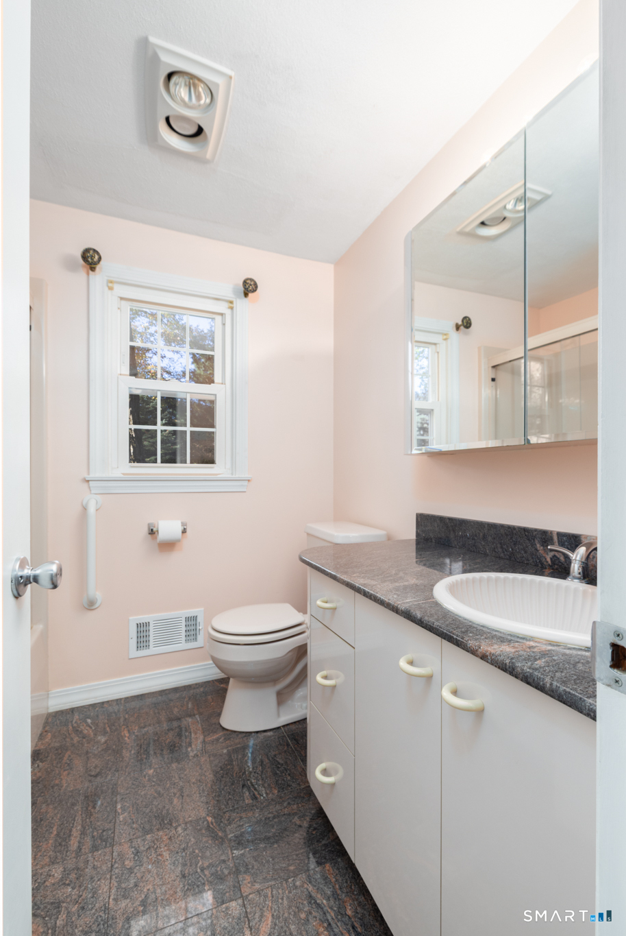 35 Oak Hill Drive Bristol CT 06010