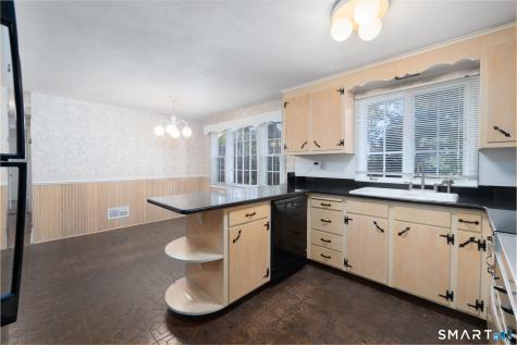 35 Oak Hill Drive Bristol CT 06010