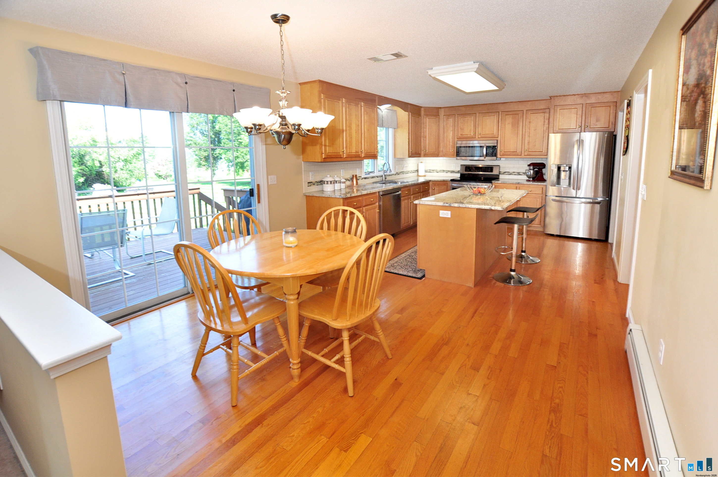 87 Gilbert Lane South Windsor CT 06074