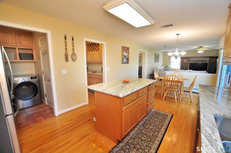 87 Gilbert Lane South Windsor CT 06074