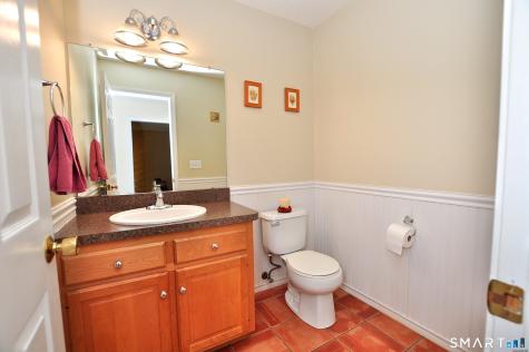 87 Gilbert Lane South Windsor CT 06074