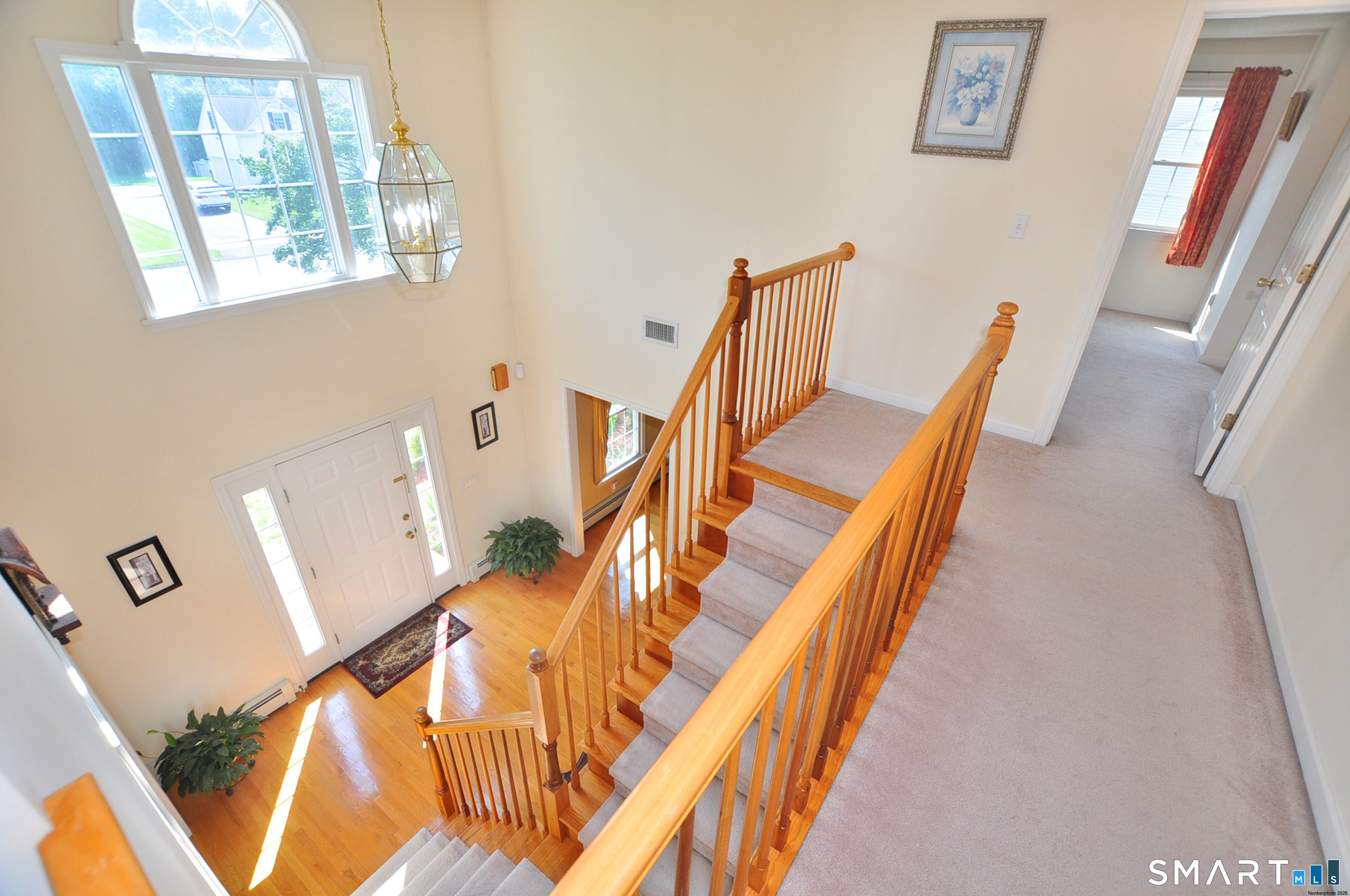 87 Gilbert Lane South Windsor CT 06074
