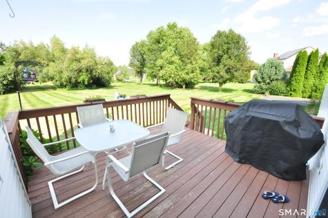 87 Gilbert Lane South Windsor CT 06074