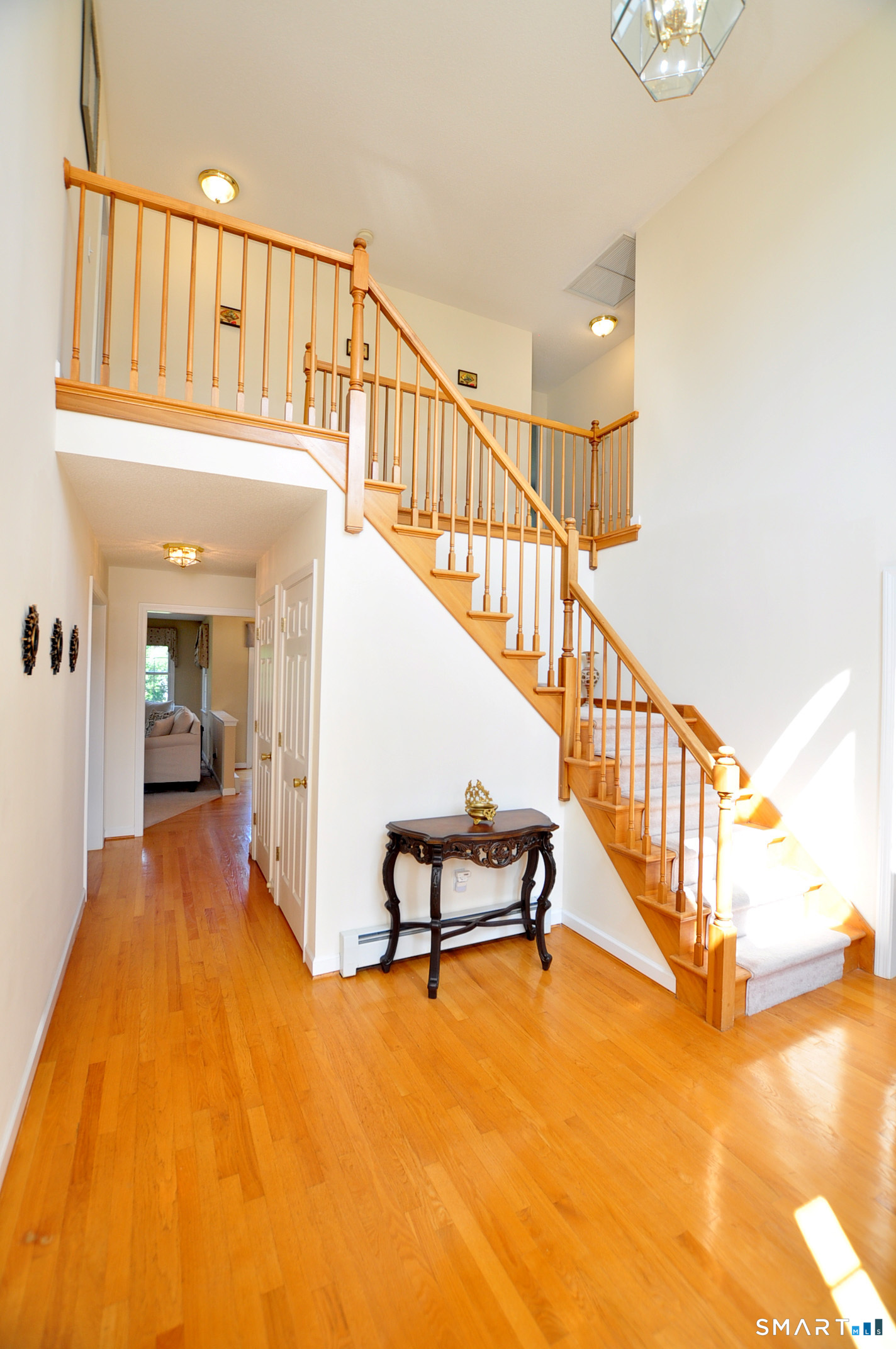 87 Gilbert Lane South Windsor CT 06074