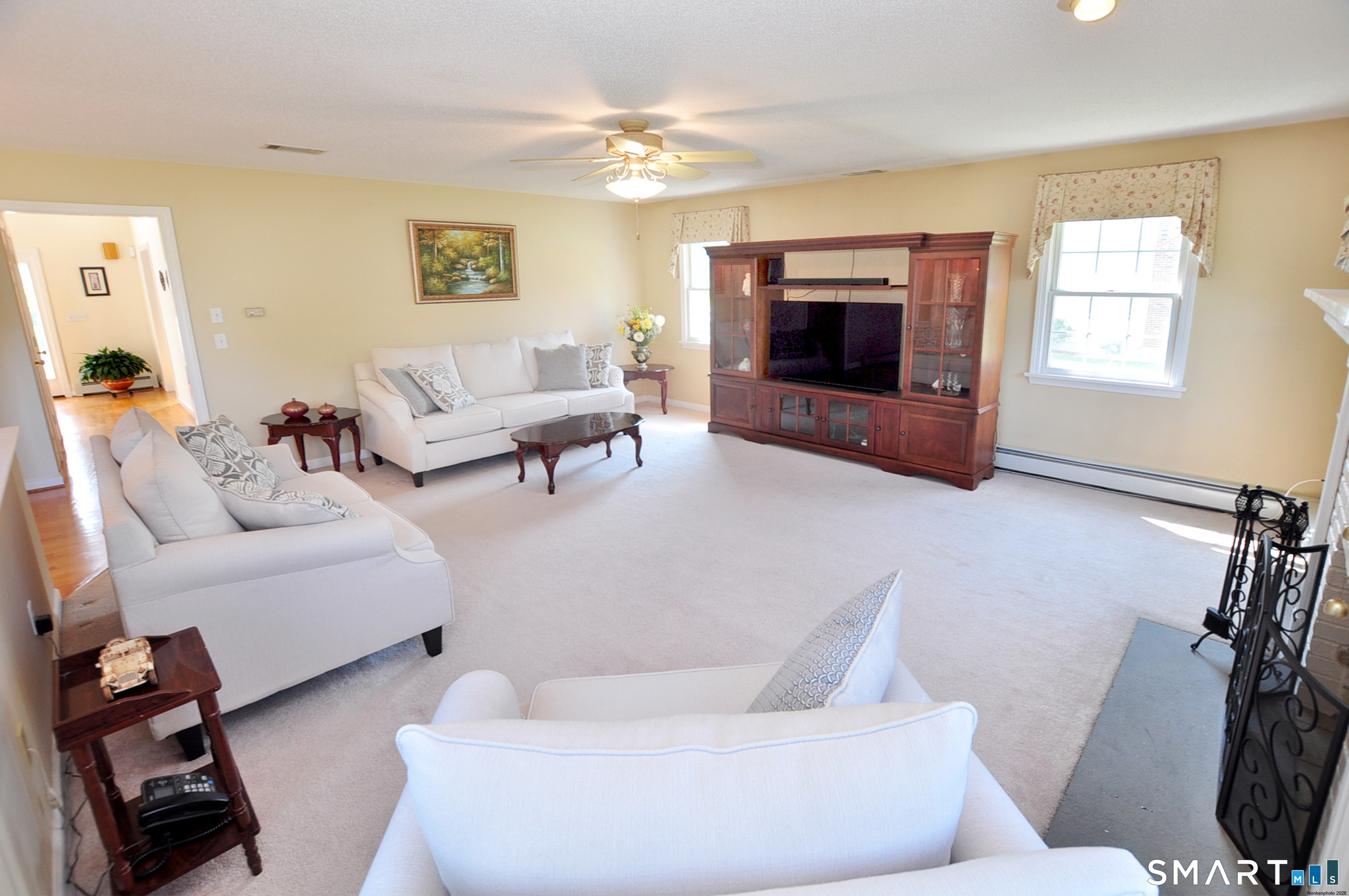 87 Gilbert Lane South Windsor CT 06074