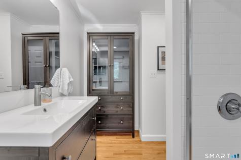 81 Main Street Chester CT 06412