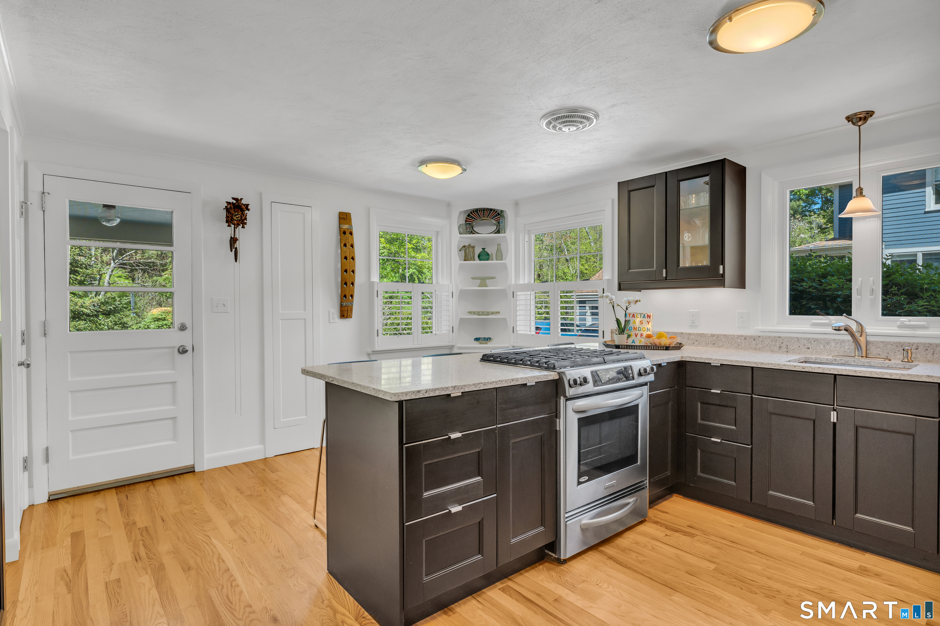 81 Main Street Chester CT 06412