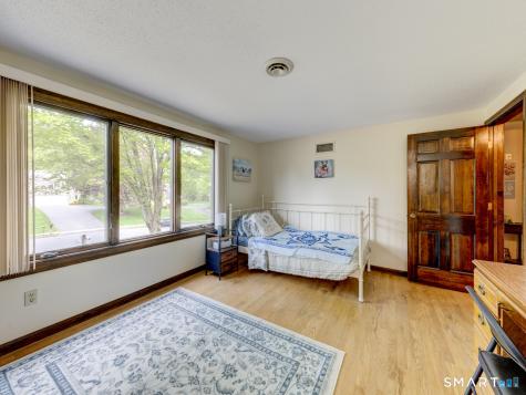 350 Brooke Meadow Road Berlin CT 06037