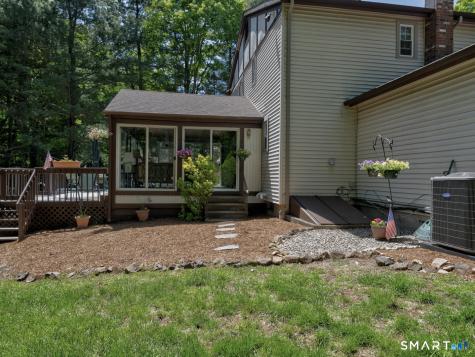 350 Brooke Meadow Road Berlin CT 06037