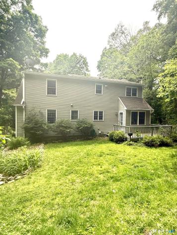 338 Good Hill Road Woodbury CT 06798