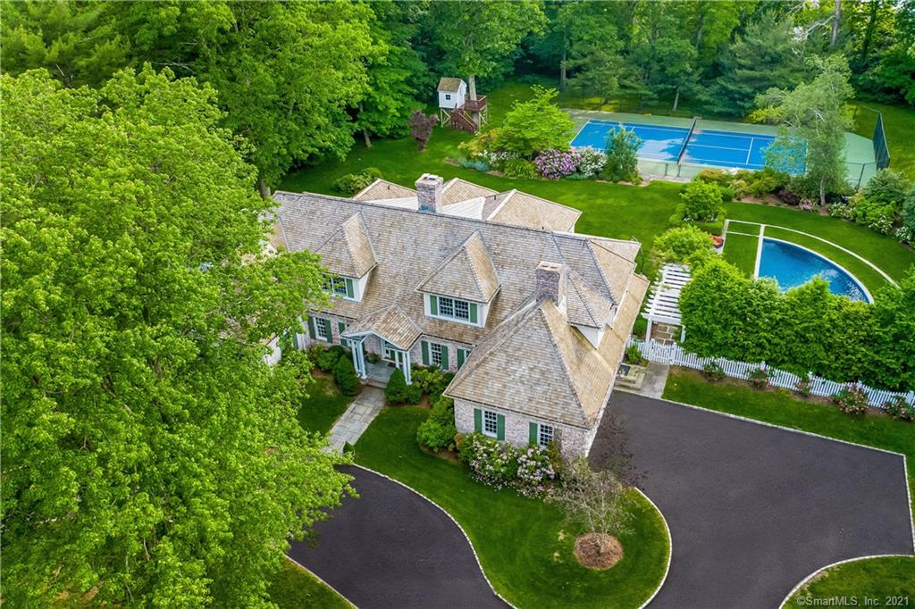 741 Hollow Tree Ridge Road Darien CT 06820